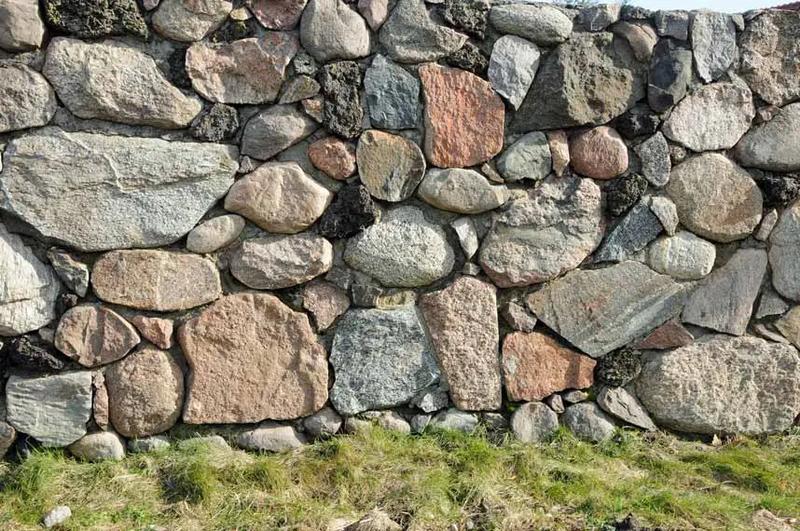 Jaka zaprawa do kamienia polnego? Oto najlepsze wybory i najczęstsze błędy do uniknięcia