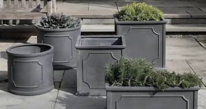 Z czego zrobić donice ogrodowe? 7 trwałych materiałów i pomysłów DIY